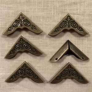 Metal corners for albums 3x3 cm antique gold